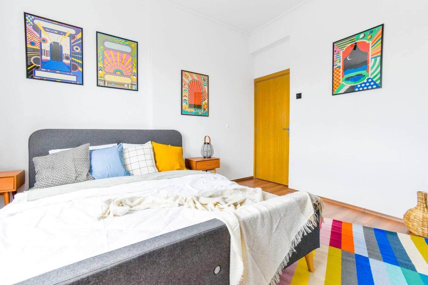 Super Fresh! 3Bdr Apartment In Sofia Center'S Artistic Area Exterior foto