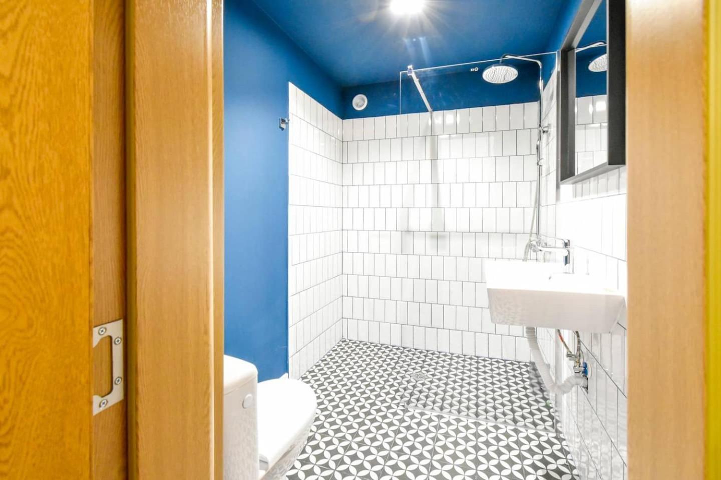 Super Fresh! 3Bdr Apartment In Sofia Center'S Artistic Area Exterior foto